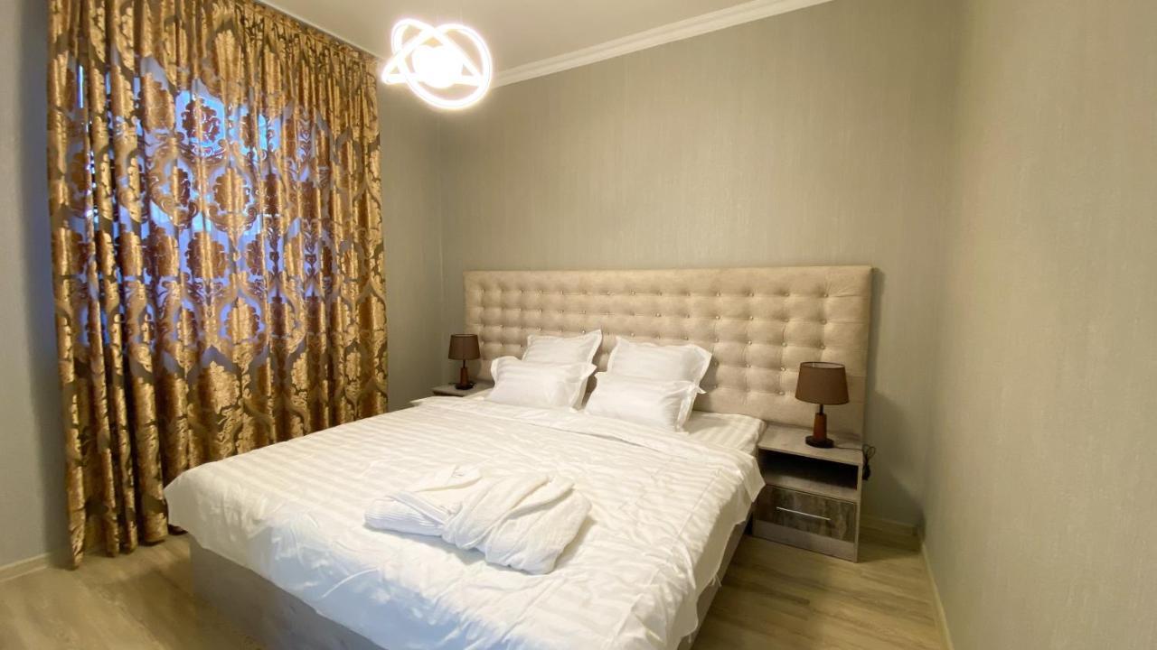 Golden Ray Hotel Turkistan 外观 照片