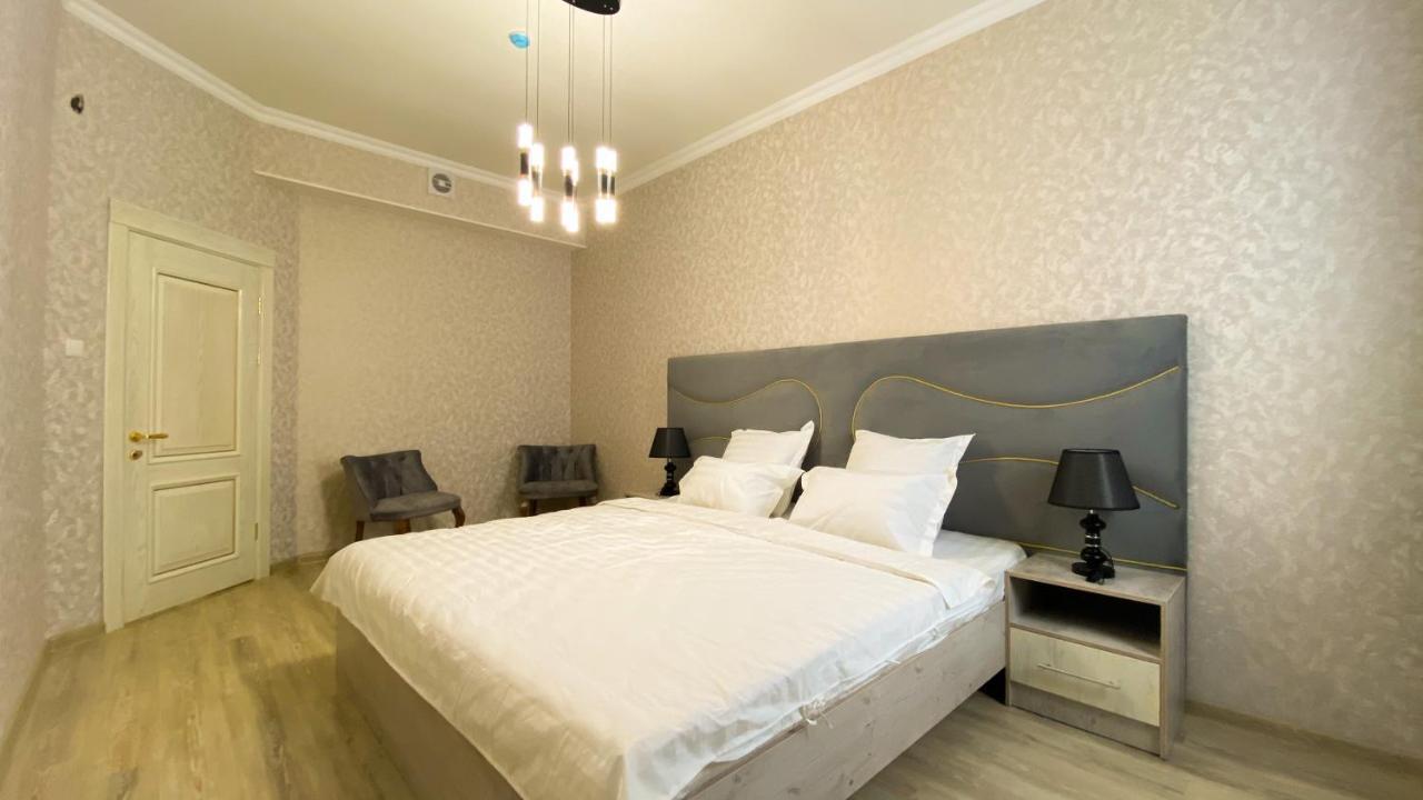 Golden Ray Hotel Turkistan 外观 照片
