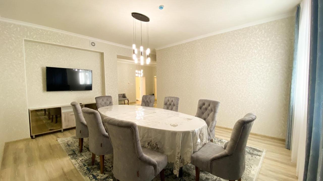 Golden Ray Hotel Turkistan 外观 照片